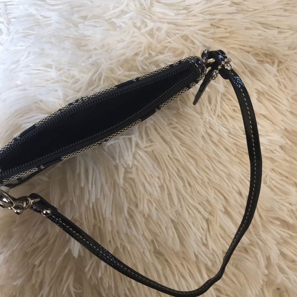 Gray Coach wristlet - Picture 4 of 4